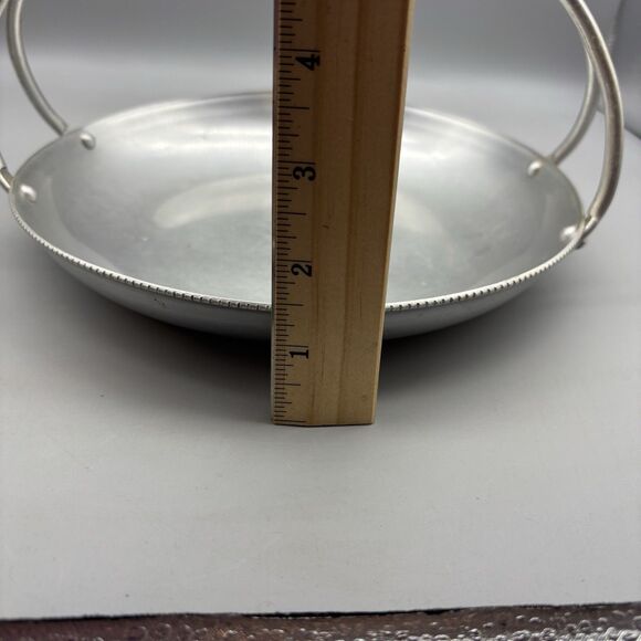 Vintage BW Buenilum Smooth Aluminum Round Metal Tray w/ Twisted handle 9" - Picture 12 of 12